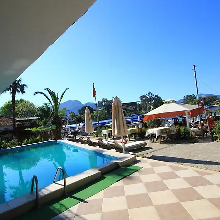Hotell Palmyra 3*