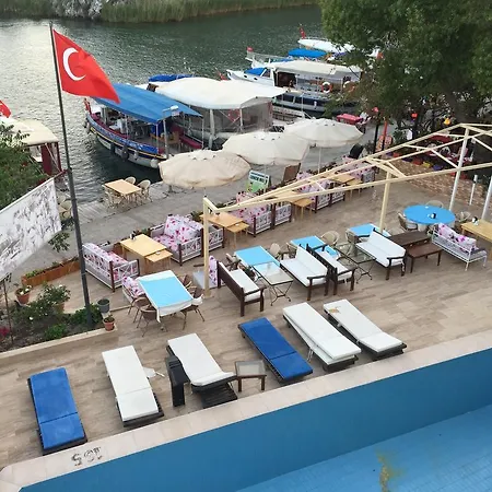 Hotell Palmyra 3*