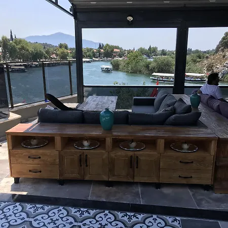 Hotel Palmyra 4*