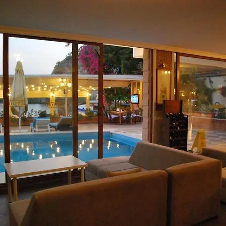 Palmyra Hotell