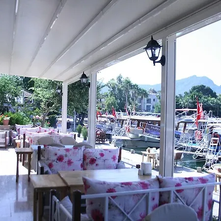 Palmyra Hotel 4*